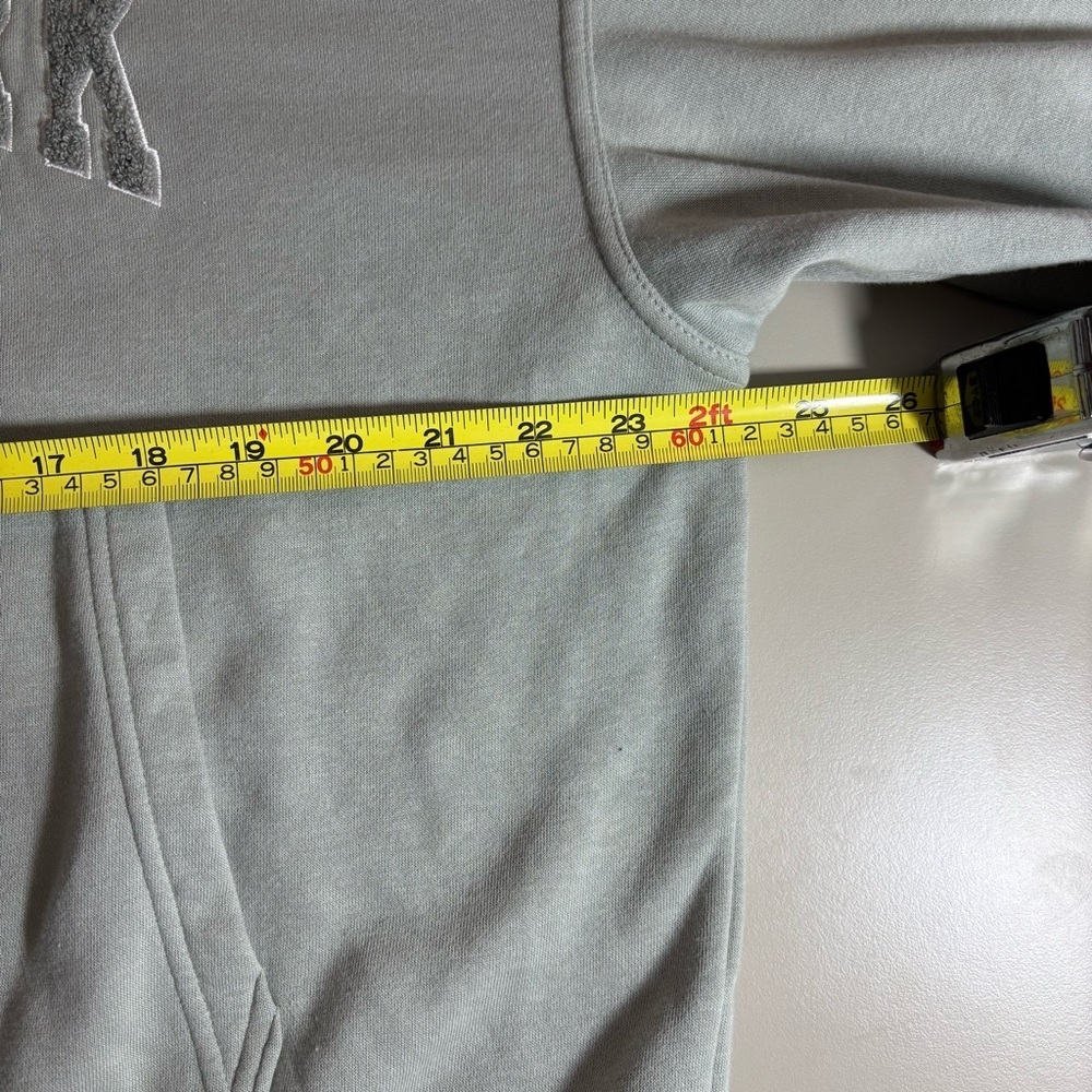H&M “New York” Light Green Hoodie – Women’s Size M - Picture 6 of 9
